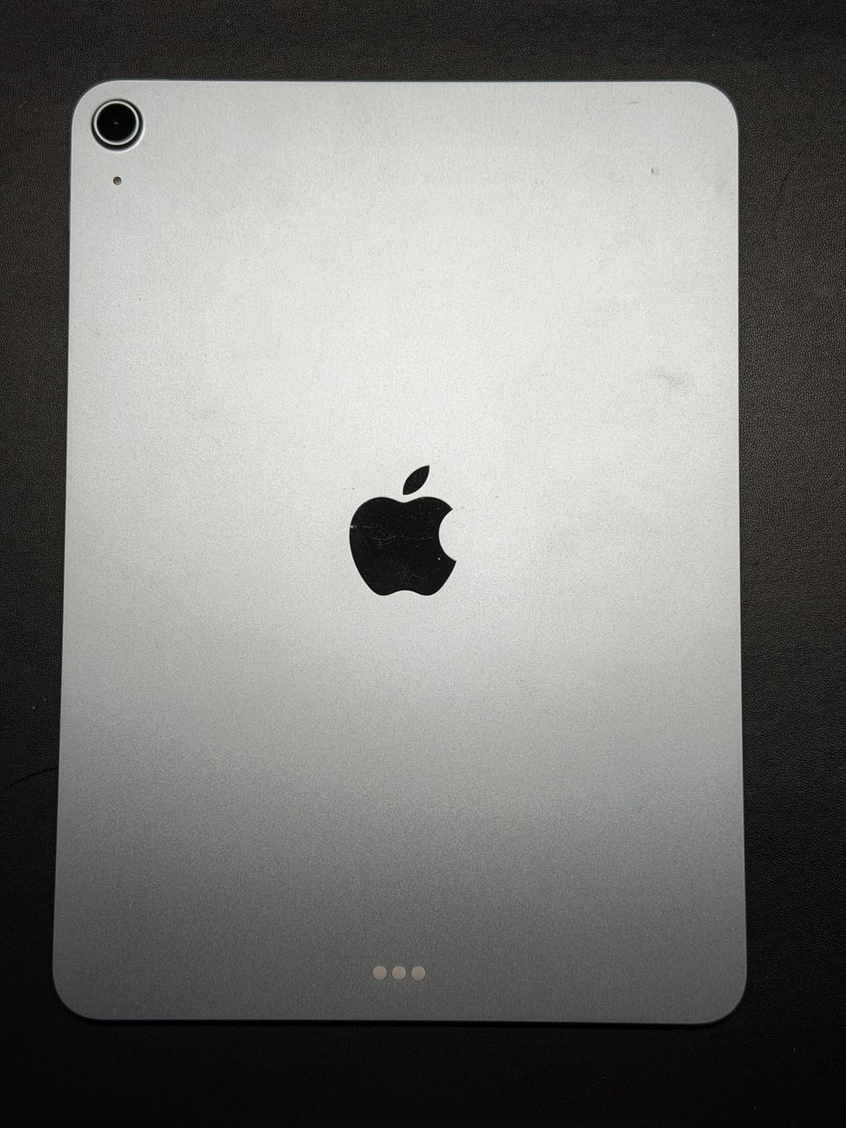 Apple iPad Air 11-inch with M3 chip Built for Apple Intelligence, Liquid Retina Display, 128GB, 12MP Front/Back Camera, Wi-Fi 6E, Touch ID, All-Day Battery Life — Space Gray Customer Review Apple iPad Air 11-inch with M3 chip Built for Apple Intelligence, Liquid Retina Display, 128GB, 12MP Front/Back Camera, Wi-Fi 6E, Touch ID, All-Day Battery Life — Space Gray - Customer Photo 2