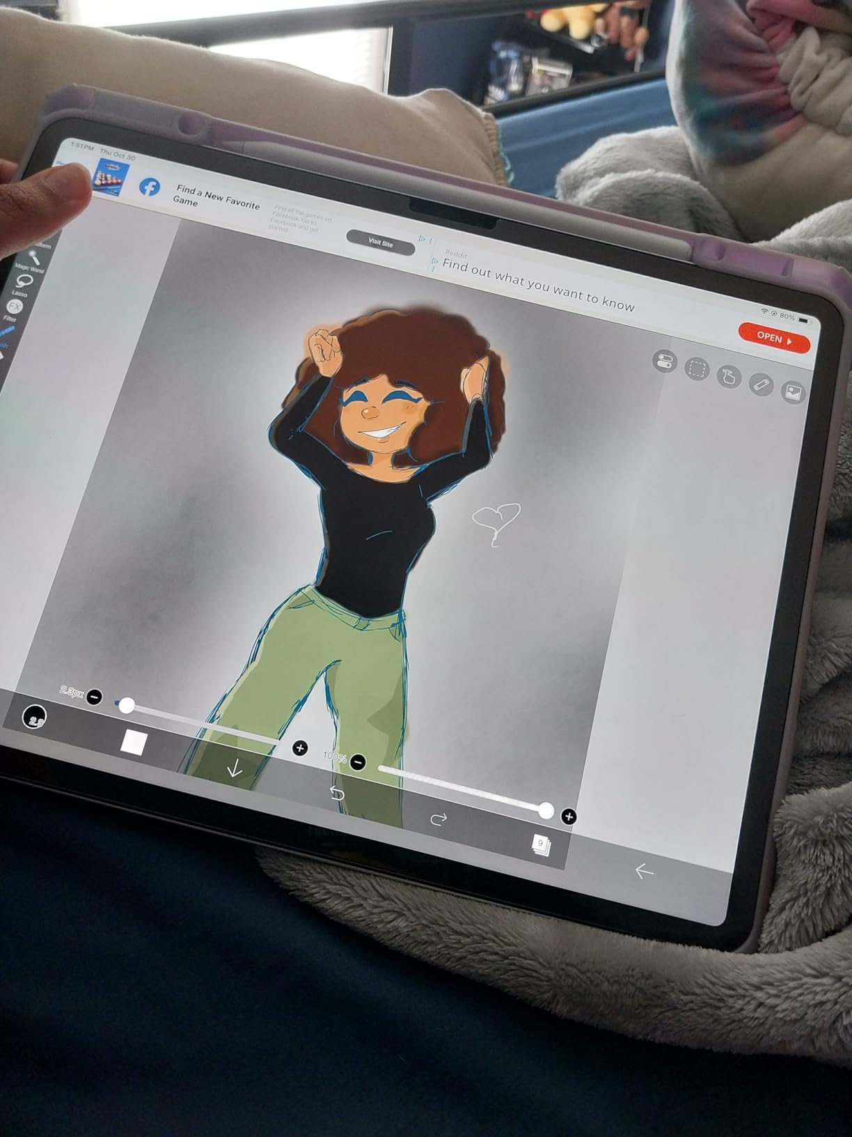 Apple iPad Air 13-inch with M3 chip Built for Apple Intelligence, Liquid Retina Display, 128GB, 12MP Front/Back Camera, Wi-Fi 6E, Touch ID, All-Day Battery Life — Space Gray Customer Review Apple iPad Air 13-inch with M3 chip Built for Apple Intelligence, Liquid Retina Display, 128GB, 12MP Front/Back Camera, Wi-Fi 6E, Touch ID, All-Day Battery Life — Space Gray - Customer Photo 2