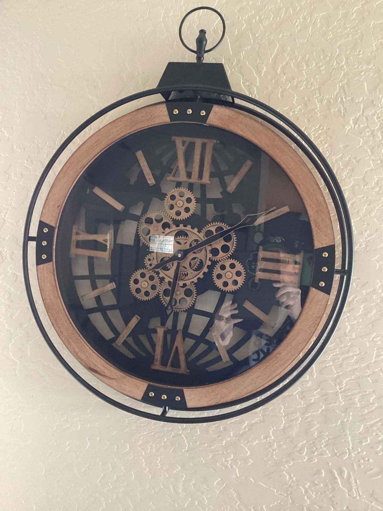 Driini 18 Inch Large Rustic Farmhouse Gear Clock with Moving Gears – Vintage Oversized Wall Clock with Iron Frame – Giant Industrial Steampunk Wall Clock for Living Room Décor (Walnut) - Customer Photo 4