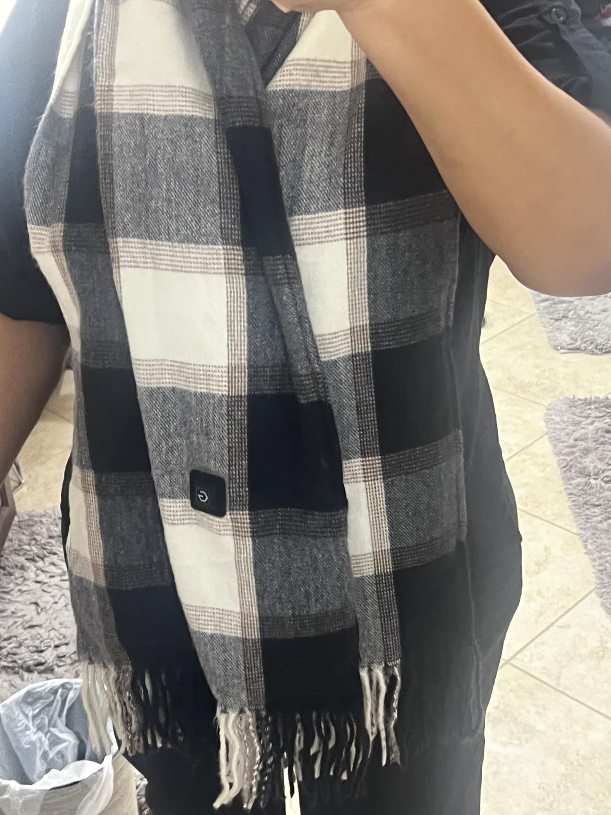 Wulcea Graphene Heated Scarf For Women 5V2A 6000mAh Fast Charge Large Capacity Battery - Customer Photo 1