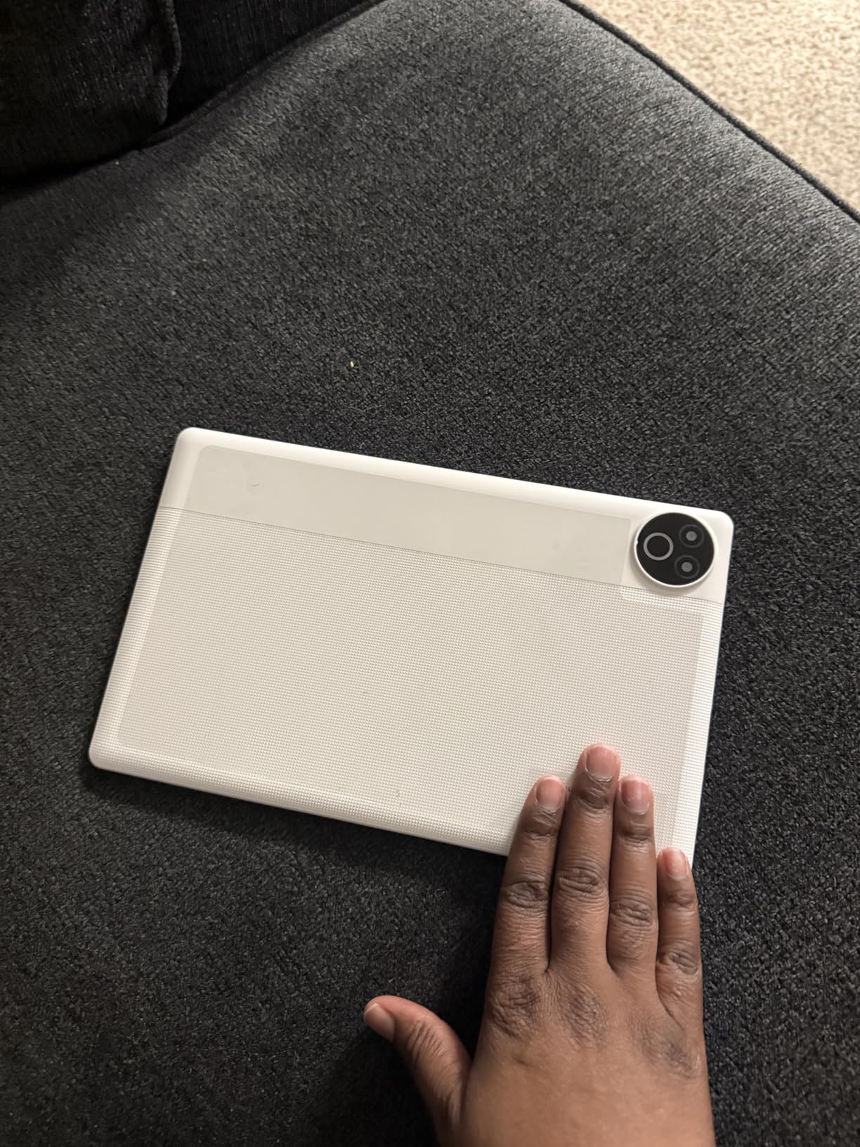 Tablet 10 Inch Android 15 OS GMS Certified Tablets PC 1.8 GHz 5-Core 16 (3+13) GB RAM 32 GB ROM 1 TB Expandable 1280x800 HD IPS Touch Screen 5000 mAh WiFi 6 Bluetooth 5.4 Dual Camera 2025 (Black) - Customer Photo 2