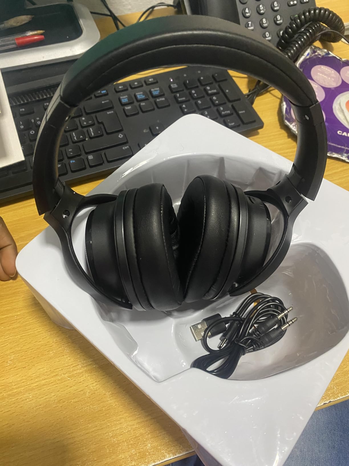 Wireless Headphones for TV Watching with Bluetooth Transmitter and Receiver - Gifts for Seniors, 50H Playtime - Customer Photo 5