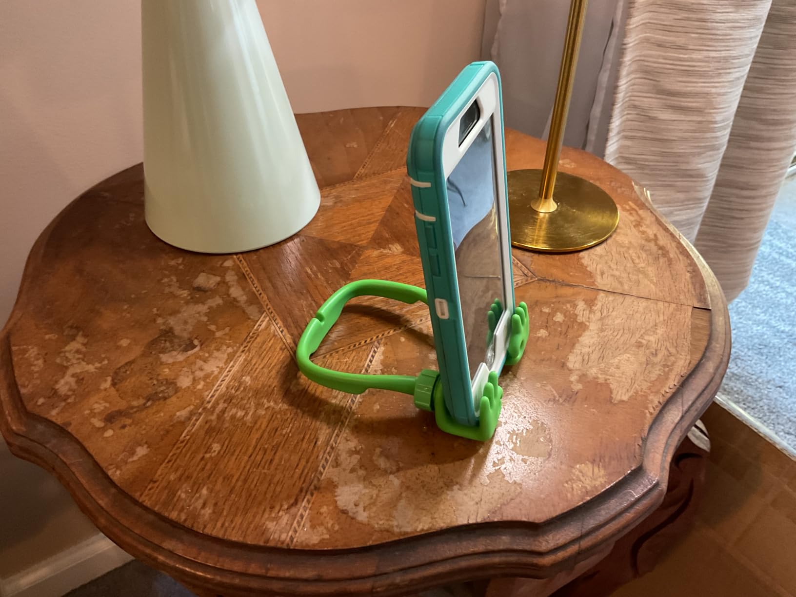 Stocking Stuffers for Teens Boys Girls Men Women Adults: Cell Phone Stand Gifts for Christmas Kids Patented OK Phone Holder for Desk Teenage Son Birthday Funny Gift Cool Gadgets Who Want Nothing - Customer Photo 2