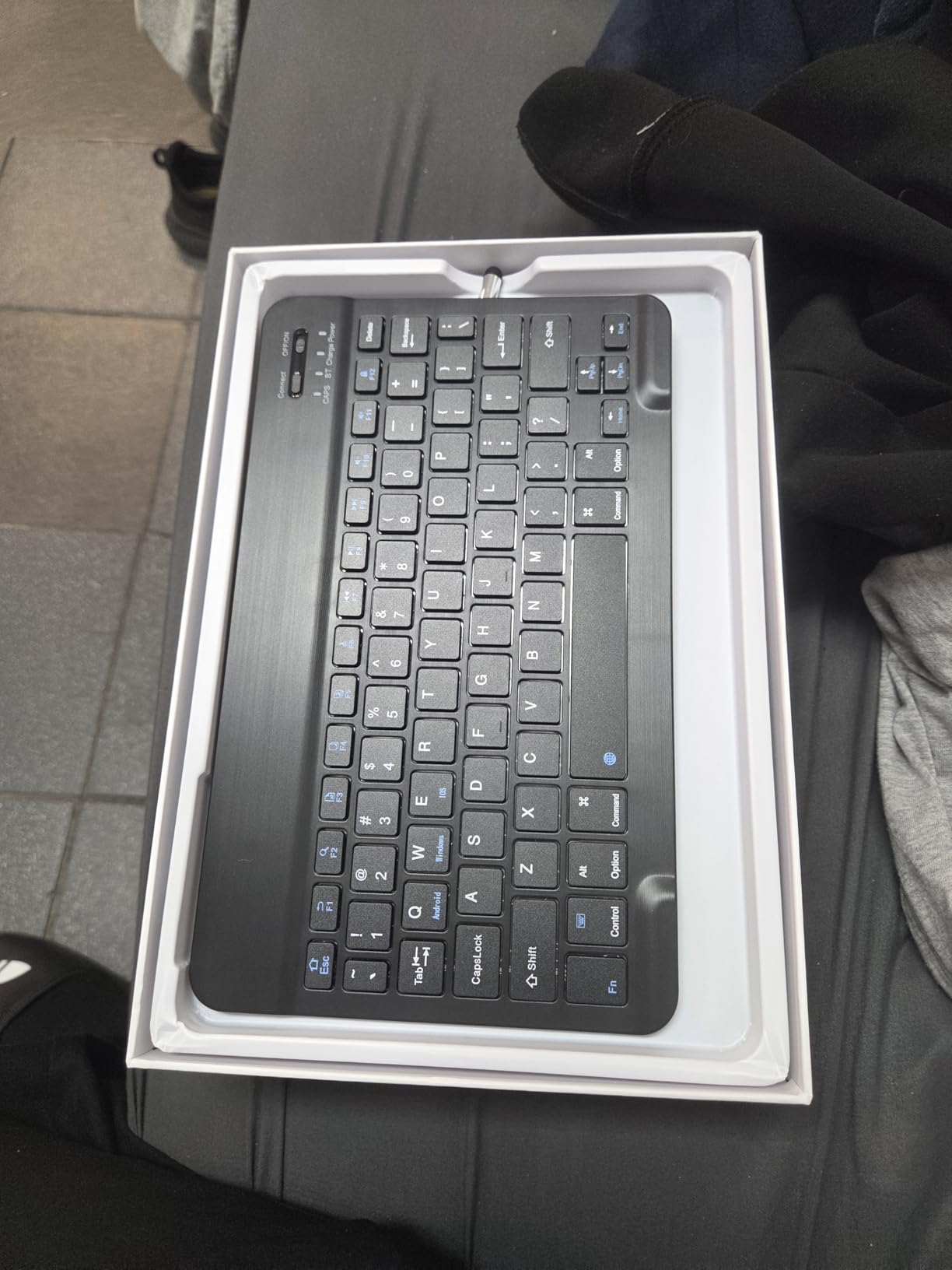 11 Inch Tablet Android 15 Tablet, 2025 Tablets with keyboard, 24GB+256GB+2TB Expand, 2 in 1 Tablets with Case Mouse Stylus, 8000mAh Battery, Octa-Core, Supports Widevine L1, 5G WiFi, GPS (Black Case) - Customer Photo 2