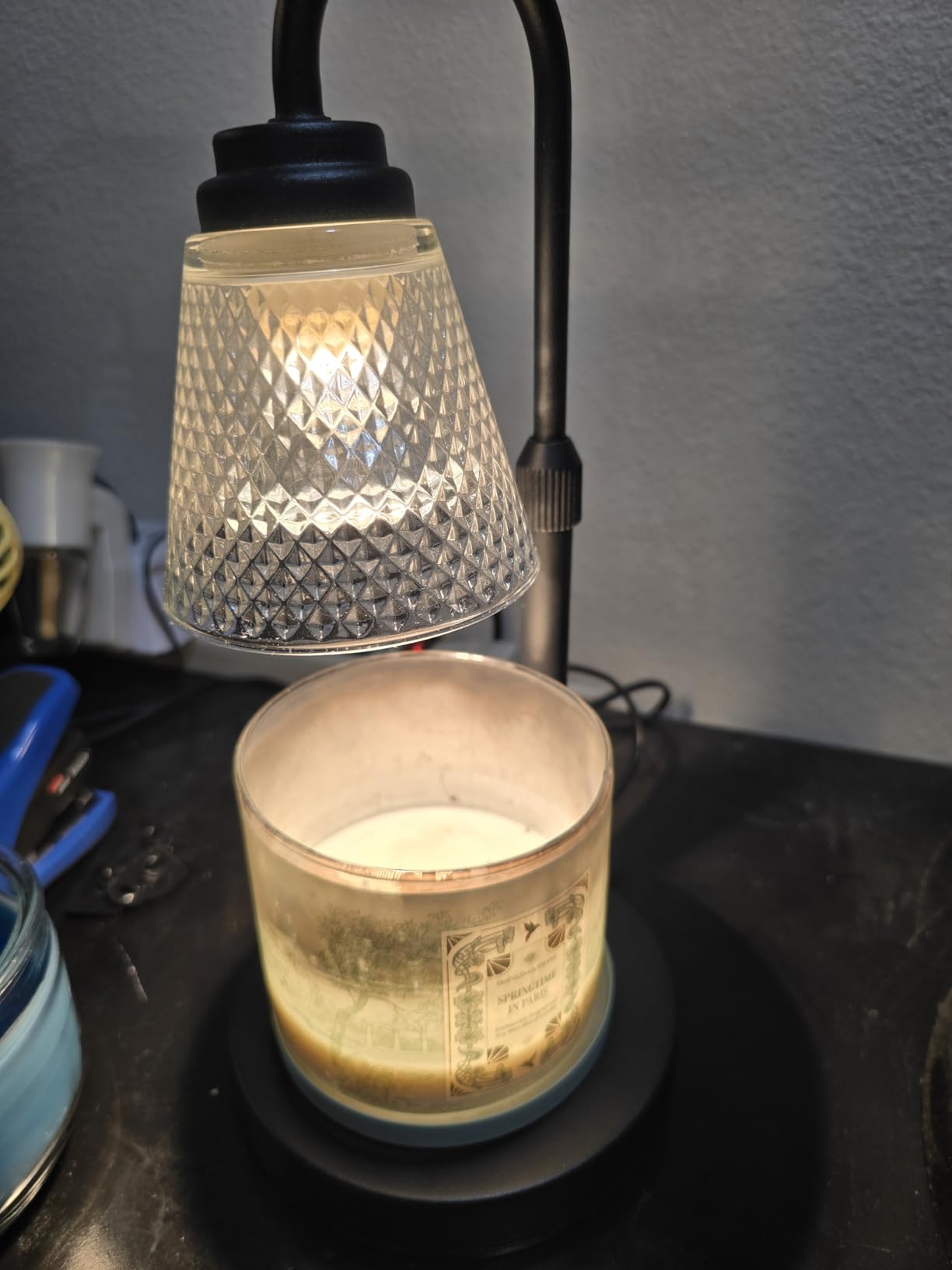 Candle Warmer Lamp with Timer Dimmer, Birthday Gifts for Mom Women Friend Sister, House Warming Gifts, Wax Melt Warmer, Office Apartment Dorm Room Home Decor Customer Review Candle Warmer Lamp with Timer Dimmer, Birthday Gifts for Mom Women Friend Sister, House Warming Gifts, Wax Melt Warmer, Office Apartment Dorm Room Home Decor - Customer Photo 2