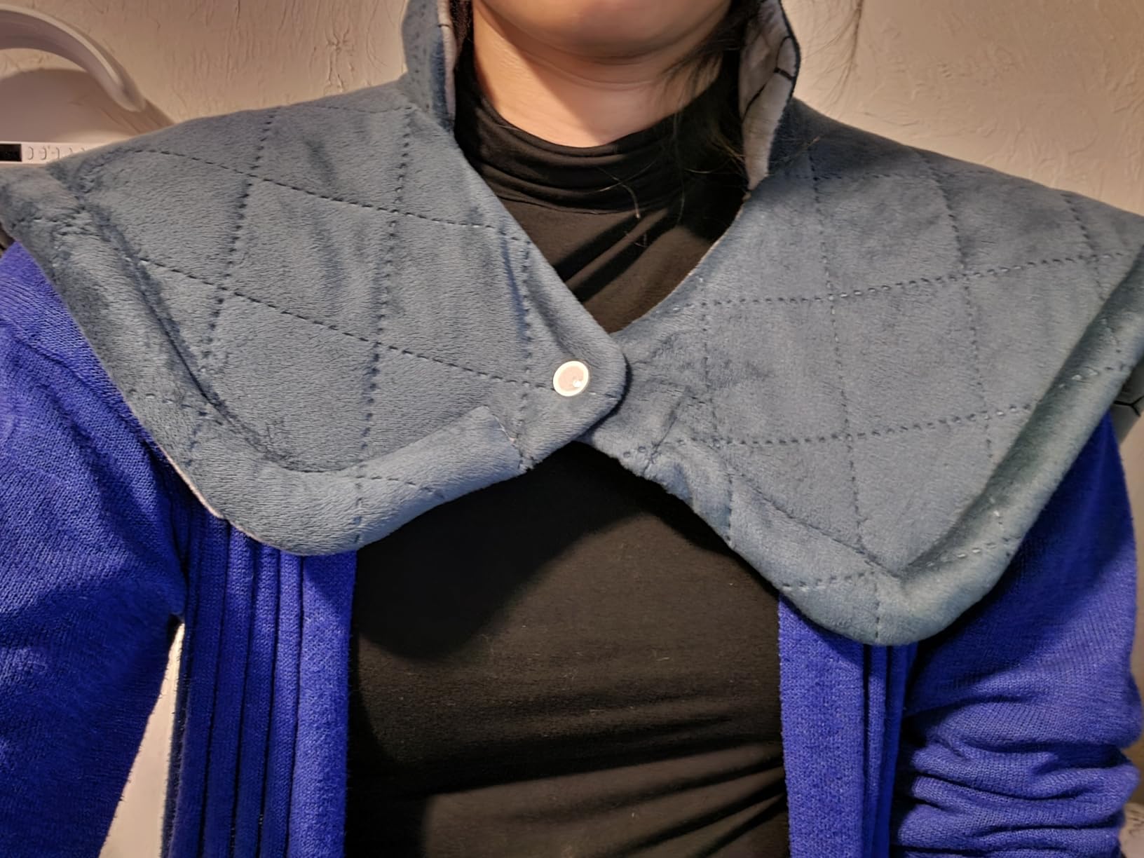 Graphene-Infused Heating Pad for Neck and Shoulders and Back, Deeper Pain Relief Weighted Heat Pads, Heated Wrap with 6 Heat Settings 4 Auto-Off, Birthday Christmas Gifts for Women Men Mom Dad Grandma - Customer Photo 2