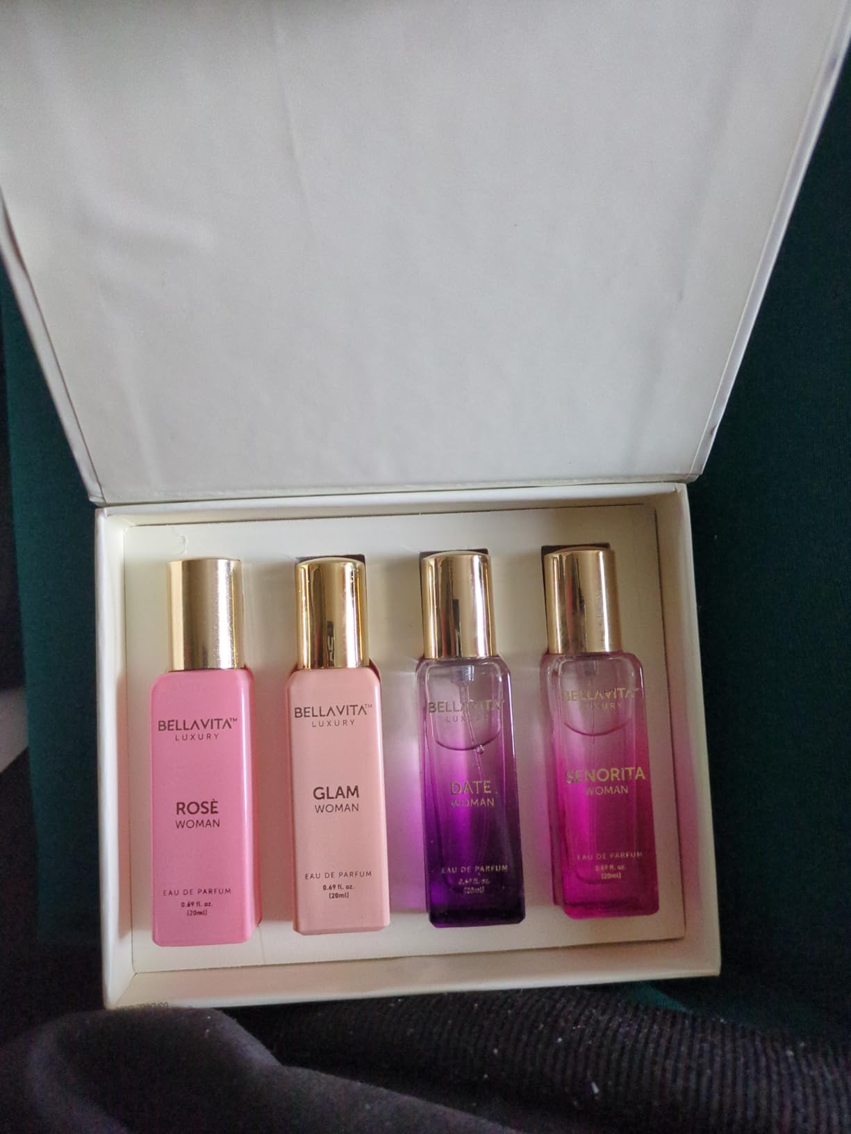 BellaVita Luxury Women's Perfume Gift Set | 4x20ml | Notes of Floral, Sweet, Spicey Red Fruit, Vanilla & Musk | DATE, SENORITA, GLAM & ROSE | French Parfum | Best gift for Valentine's Day - Customer Photo 1