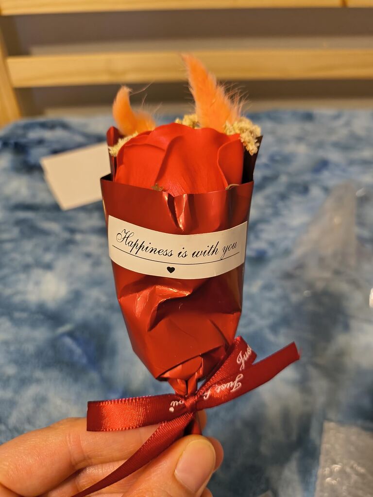 Luxury Valentine's Spa Gift Set for Her - 10-Piece Romantic Self-Care Box with Scented Candle, Bath & Body Treats, Relaxation Spa Kit for Women - Perfect Valentine's Day Gift Customer Review Luxury Valentine's Spa Gift Set for Her - 10-Piece Romantic Self-Care Box with Scented Candle, Bath & Body Treats, Relaxation Spa Kit for Women - Perfect Valentine's Day Gift - Customer Photo 1