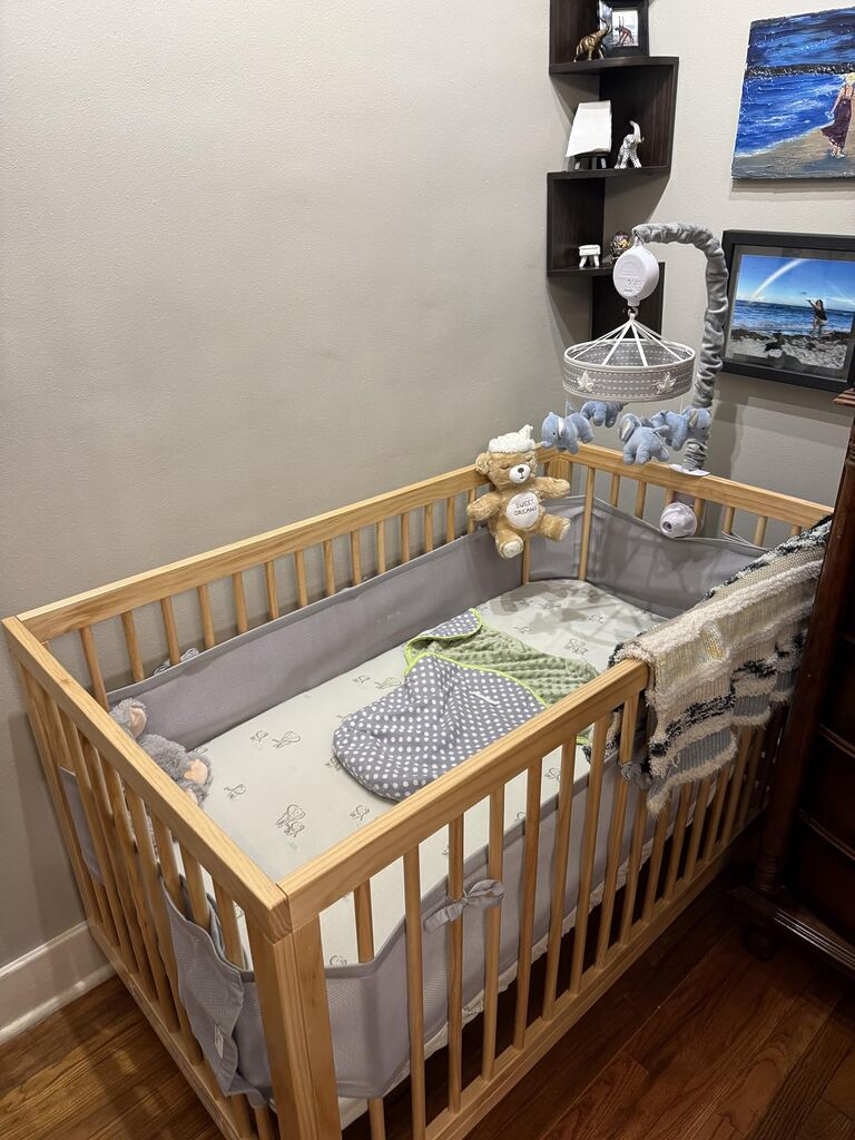 Organic Cotton Covered Dual-Sided Crib Mattress | 2-Stage Premium Memory Foam CertiPUR-US Hypoallergenic Baby Mattress Firm Support for Infant Cooling Gel for Toddler, Waterproof Washable, 52x27.5x5.5 customer photo 1