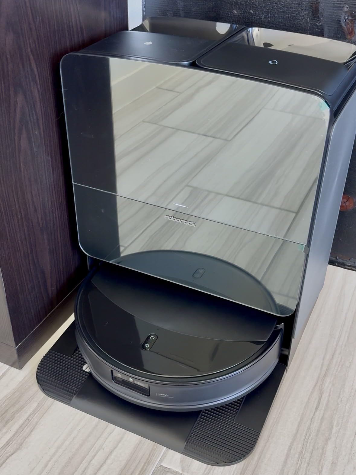 roborock Saros 10R Robot Vacuum and Mop, 22000Pa, Edge Cleaning | 3.14