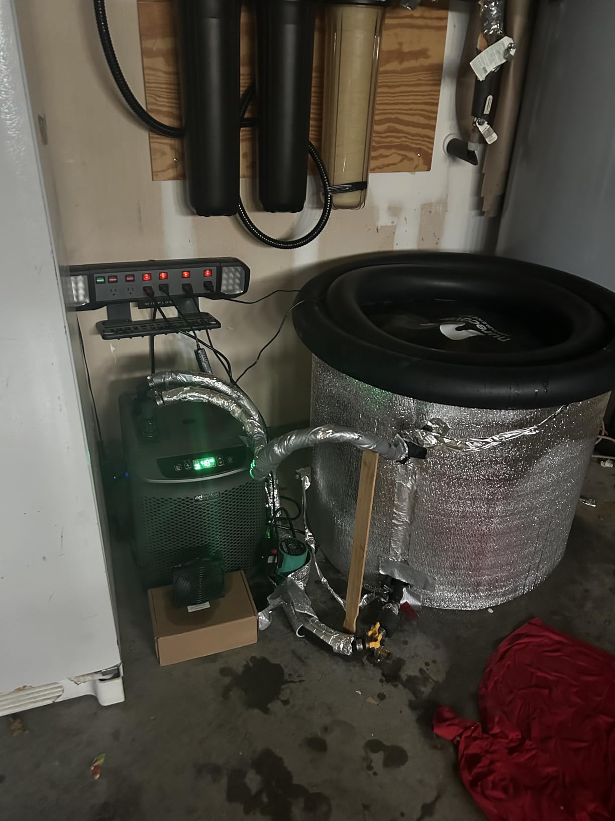 Active Aqua Hydroponic Water Chiller for Aquaponics, Plunge Baths and Aquariums, 0.25 HP - Portable Cooling System with Boost Function for 40-92 Gallon Reservoirs, Pure Titanium Evaporator Cooler customer photo 2