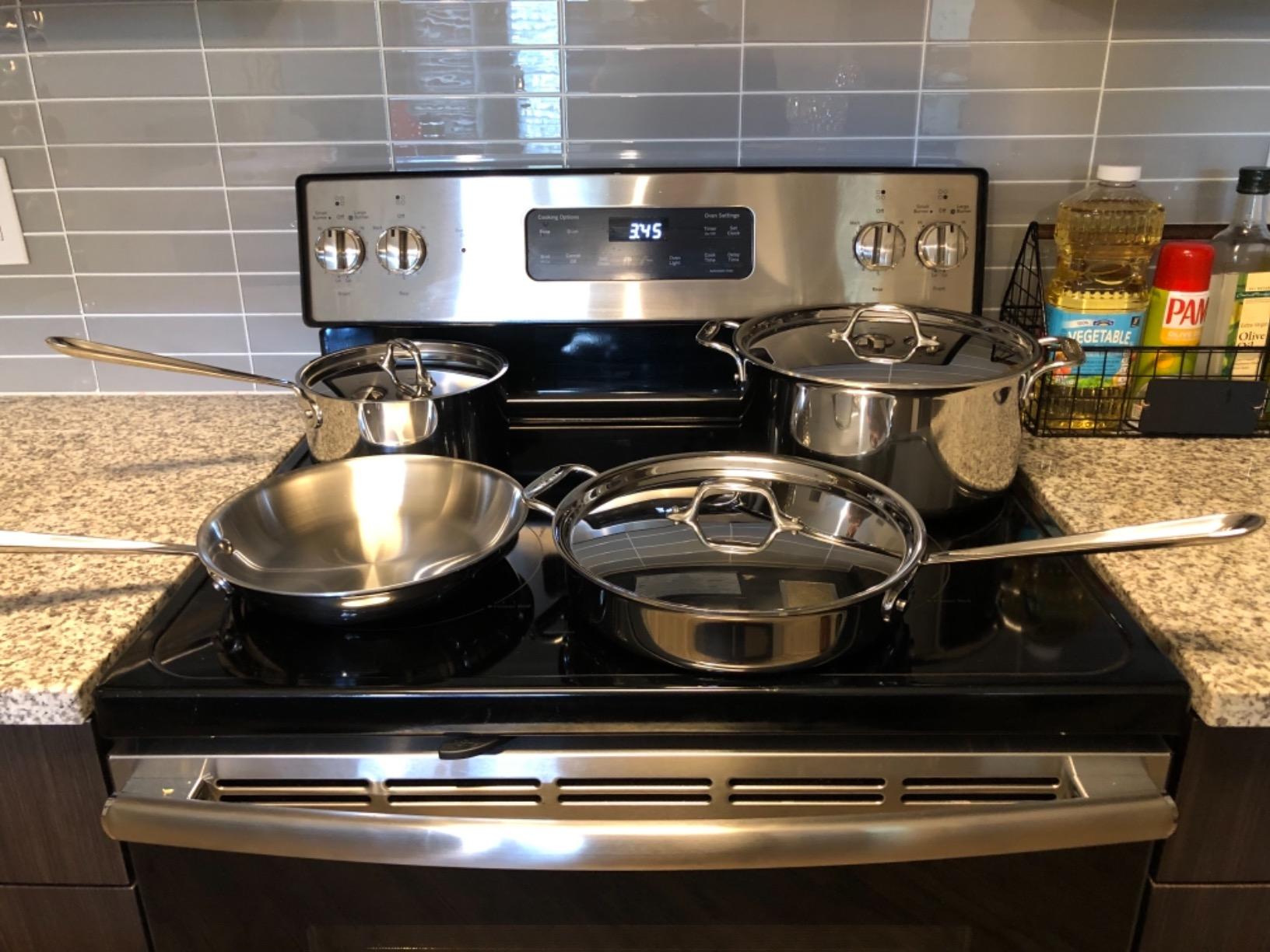All-Clad D3 Stainless Steel 7 Piece Cookware Set - Made in USA - Includes Frying Pans, Saucepan, Sautépan, Stockpot - Professional Grade - Oven Safe & Induction Compatible customer photo 1