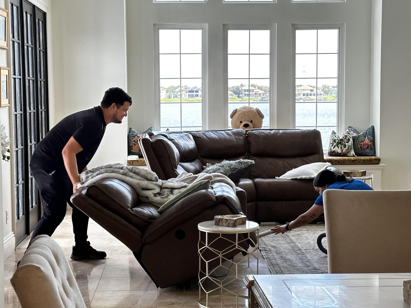Miele Classic C1 Pure Suction Vacuum for Hard Floors & Low-Pile Carpet customer photo 2