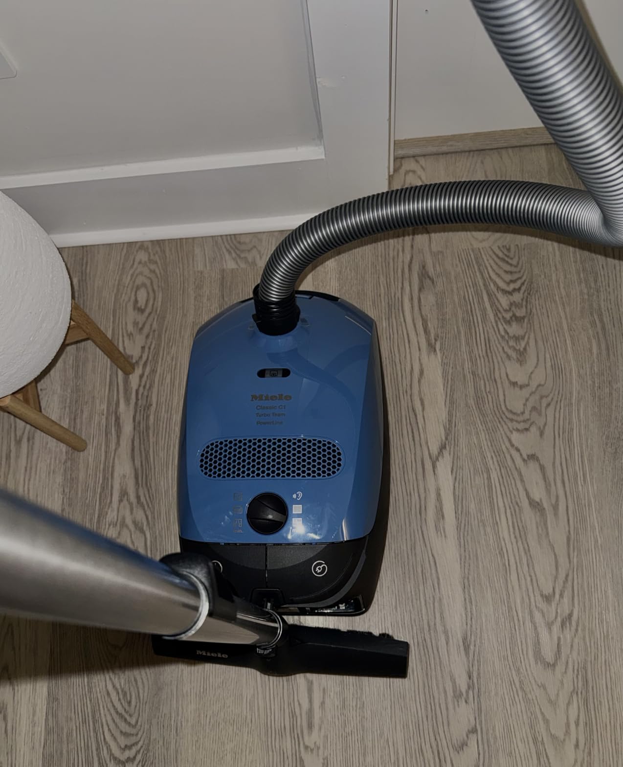 Miele Classic C1 Turbo Team Vacuum for Hard Floors & Low-Med Pile Carpet customer photo 2