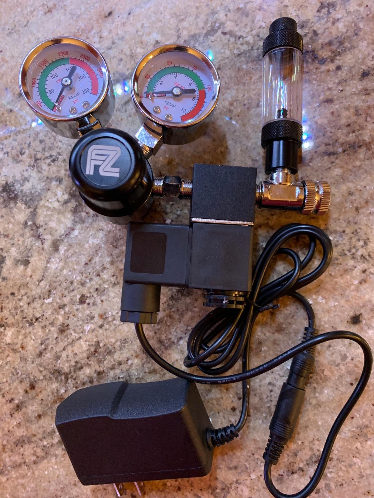 FZONE Aquarium Co2 Regulator DC Solenoid with Bubble Counter and Check Valve Plant Grow DIY CO2 System CGA320 Side Open Cylinder customer photo 2