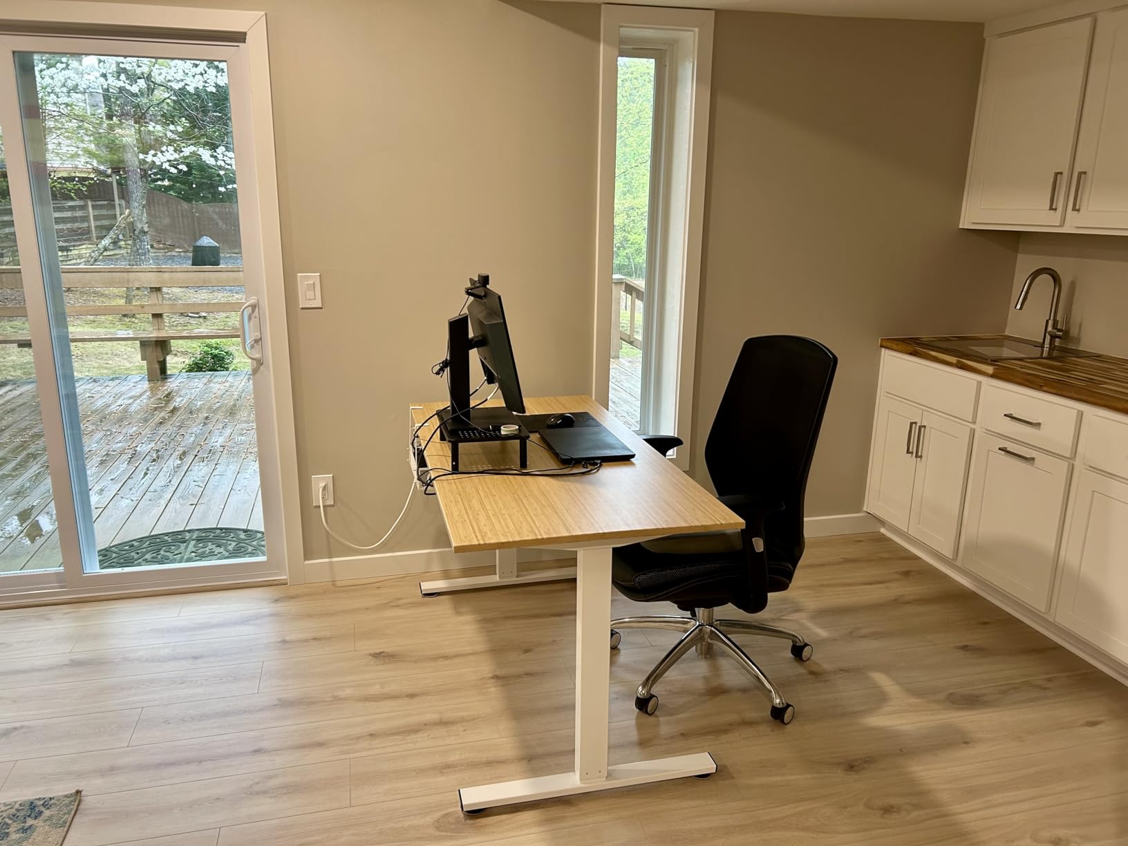 FLEXISPOT Solid Bamboo Standing Desk, 55