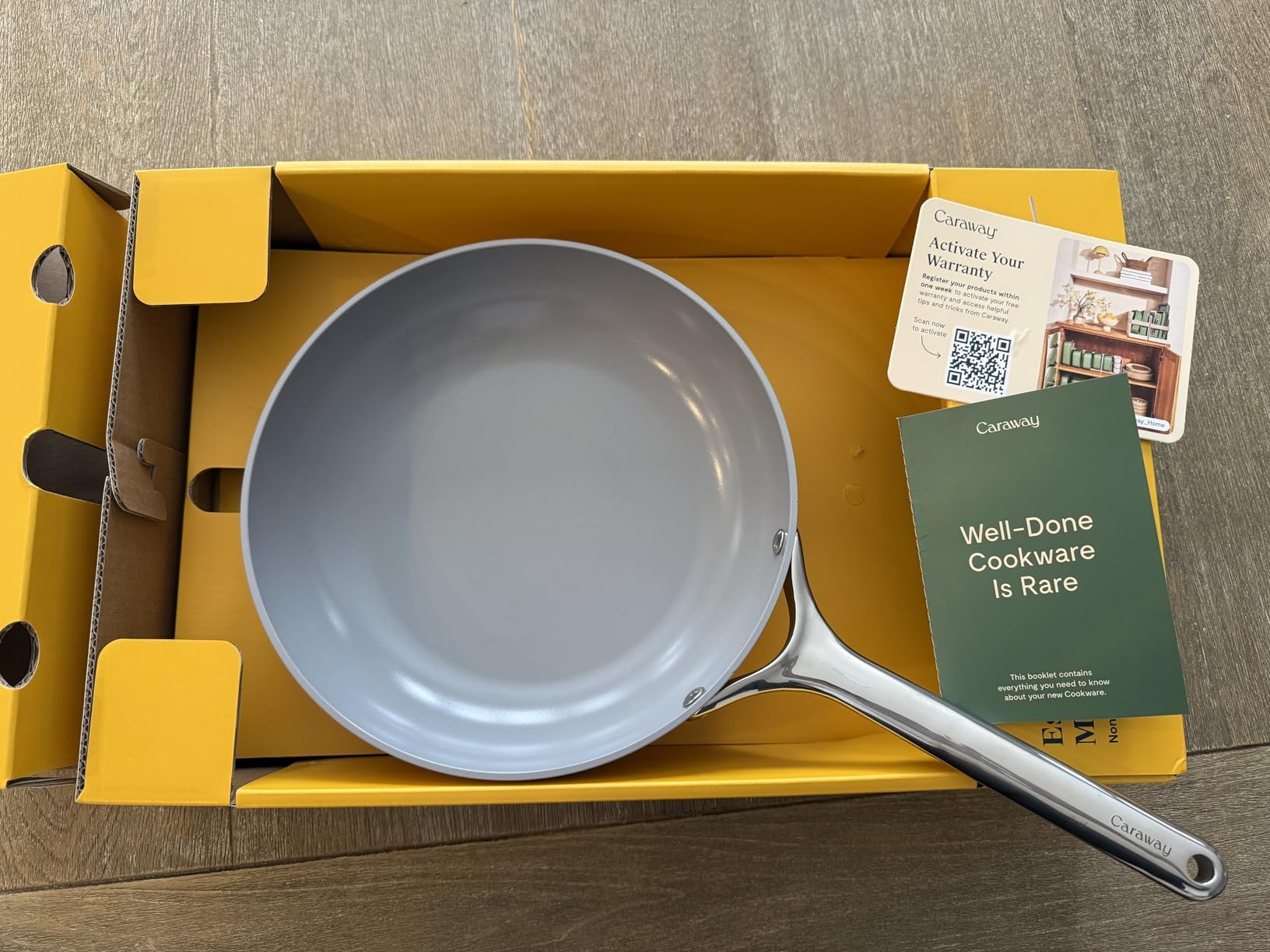 Caraway Nonstick Ceramic Frying Pan (2.7 qt, 10.5