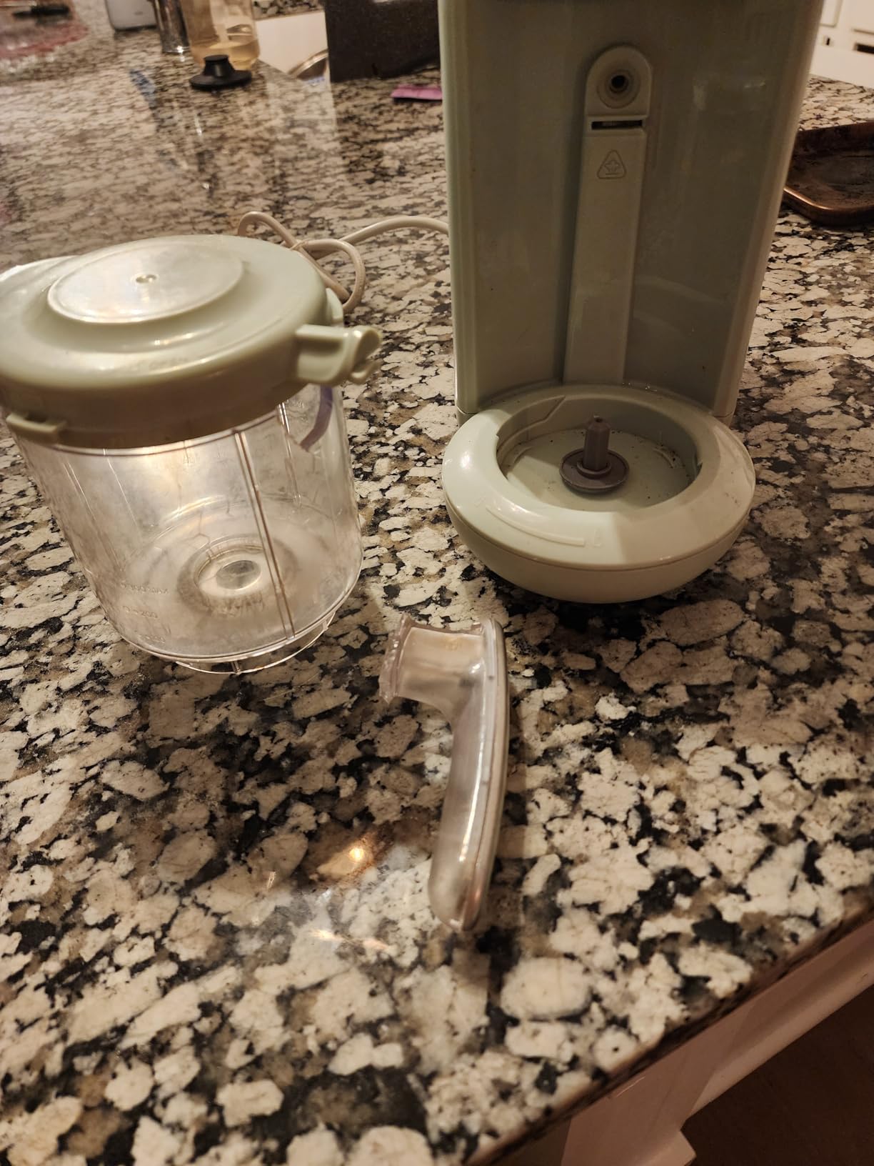 Chefhandy 5-in-1 Baby Food Maker with Stainless Steel Steam Basket, Green | One-step baby food processor with BPA-free food-contact parts, 6 reusable pouches, and recipe guide for homemade baby meals customer photo 1