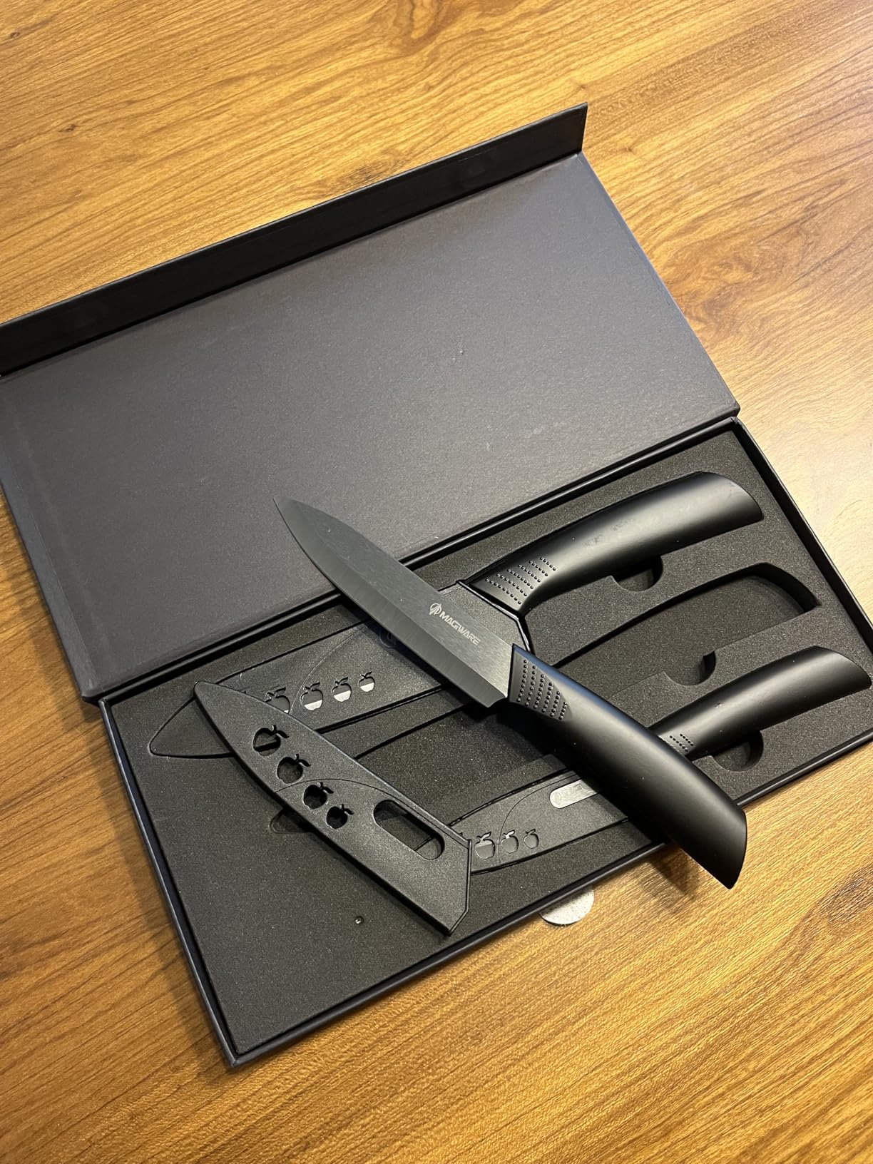 Magiware Ceramic Knives, Ceramic Knife Set with Sheaths Cover -Sharp Longer Never Rust (include 6 Inch Chef Knife, 5inch Utility Knife, and 4 Inch Paring Knife) customer photo 2
