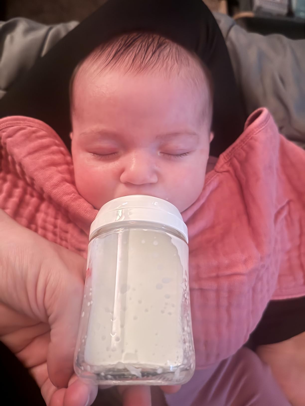 Pigeon Glass Baby Bottles Wide Neck, 5.4 Oz, Pack of 2 | Borosilicate Glass, Anti-Colic Bottle, Natural Feel, Safe Feeding, Easy to Clean, Includes 2pcs SS Nipples (0M+) customer photo 1