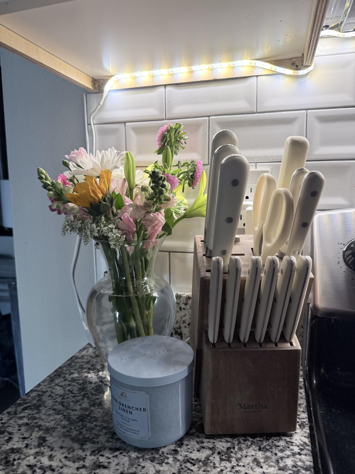 MARTHA STEWART Eastwalk 14 Piece High Carbon Stainless Steel Cutlery Kitchen Knife Block Set w/ABS Triple Riveted Forged Handle Acacia Wood Block - Linen White customer photo 2