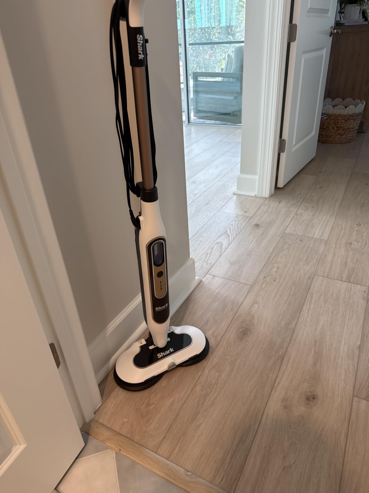 Shark Steam & Scrub with Steam Blaster Technology, White, S8201 | All-in-One Hard Floor Steam Mop with 3 Steam Modes & LED Headlights customer photo 1