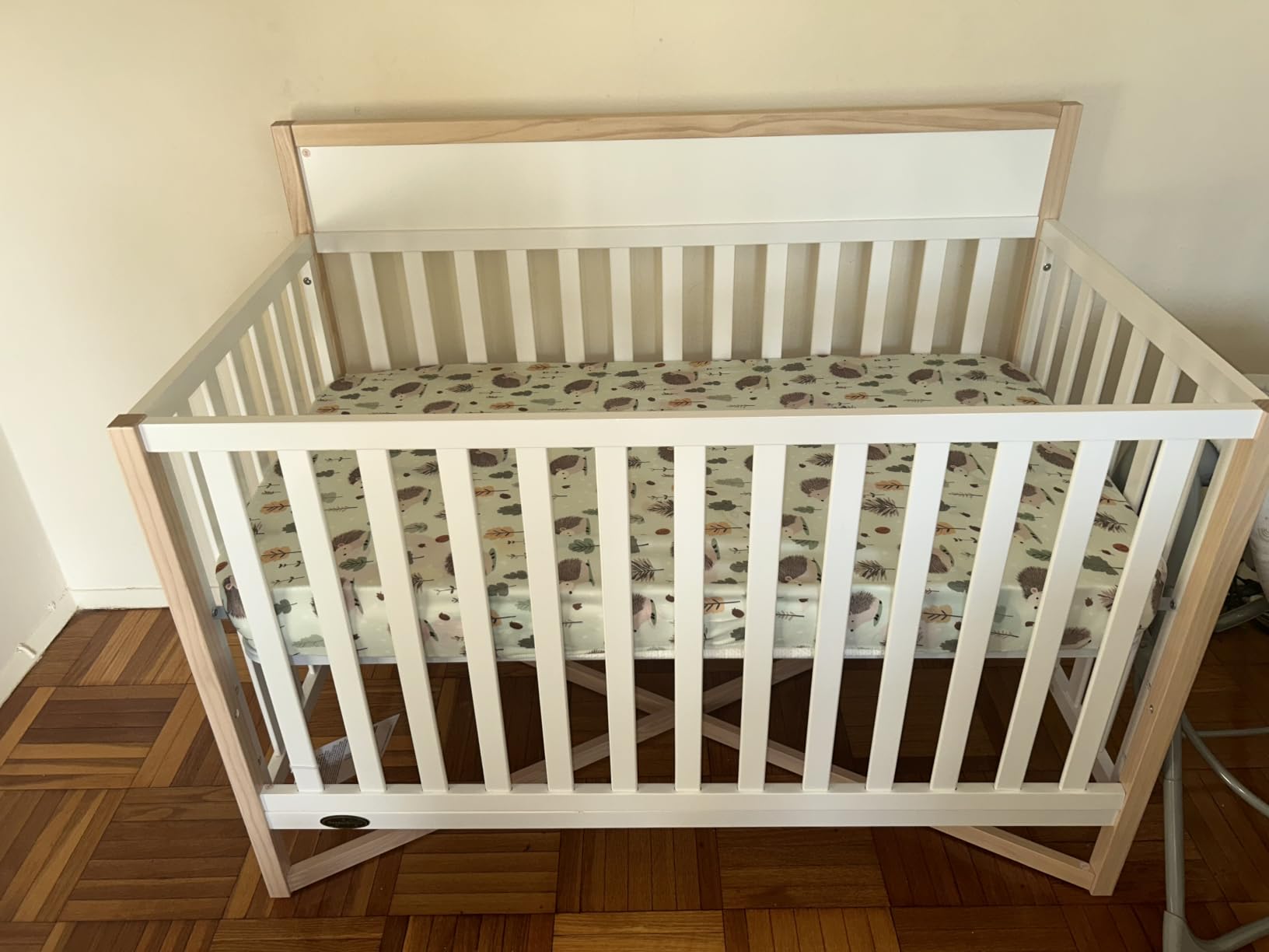 Dream On Me Owen 5-in-1 Convertible Full Size Baby Crib, GREENGUARD Gold | 3 Adjustable Height, Converts to Toddler, Day and Full Size Bed, BSA Verified, ASTM/CPSC Tested, Wooden X-base, White Oak customer photo 2