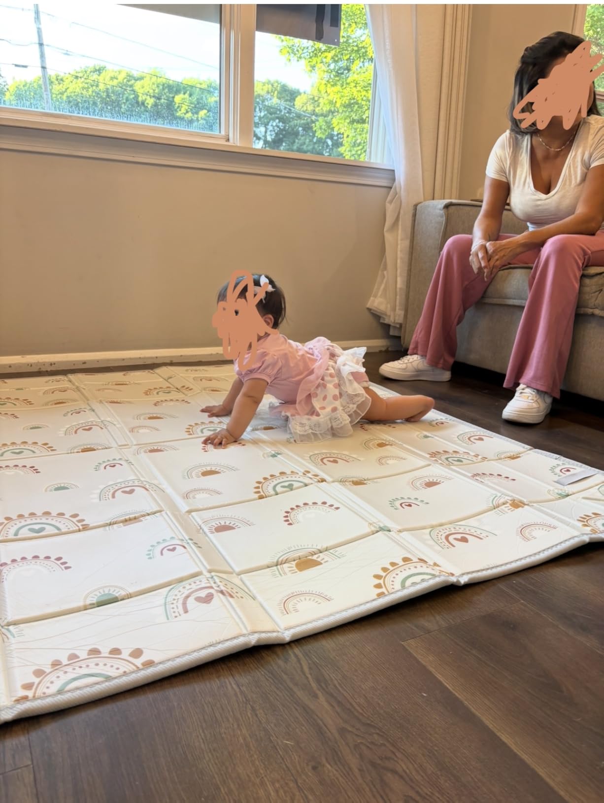Infantino Foldable Foam Play Mat Reversible 57x57 in, Rainbows | Reversible design with two sides to play, Lightweight & portable, Water-resistant & wipeable, Folds flat for easy storage customer photo 1
