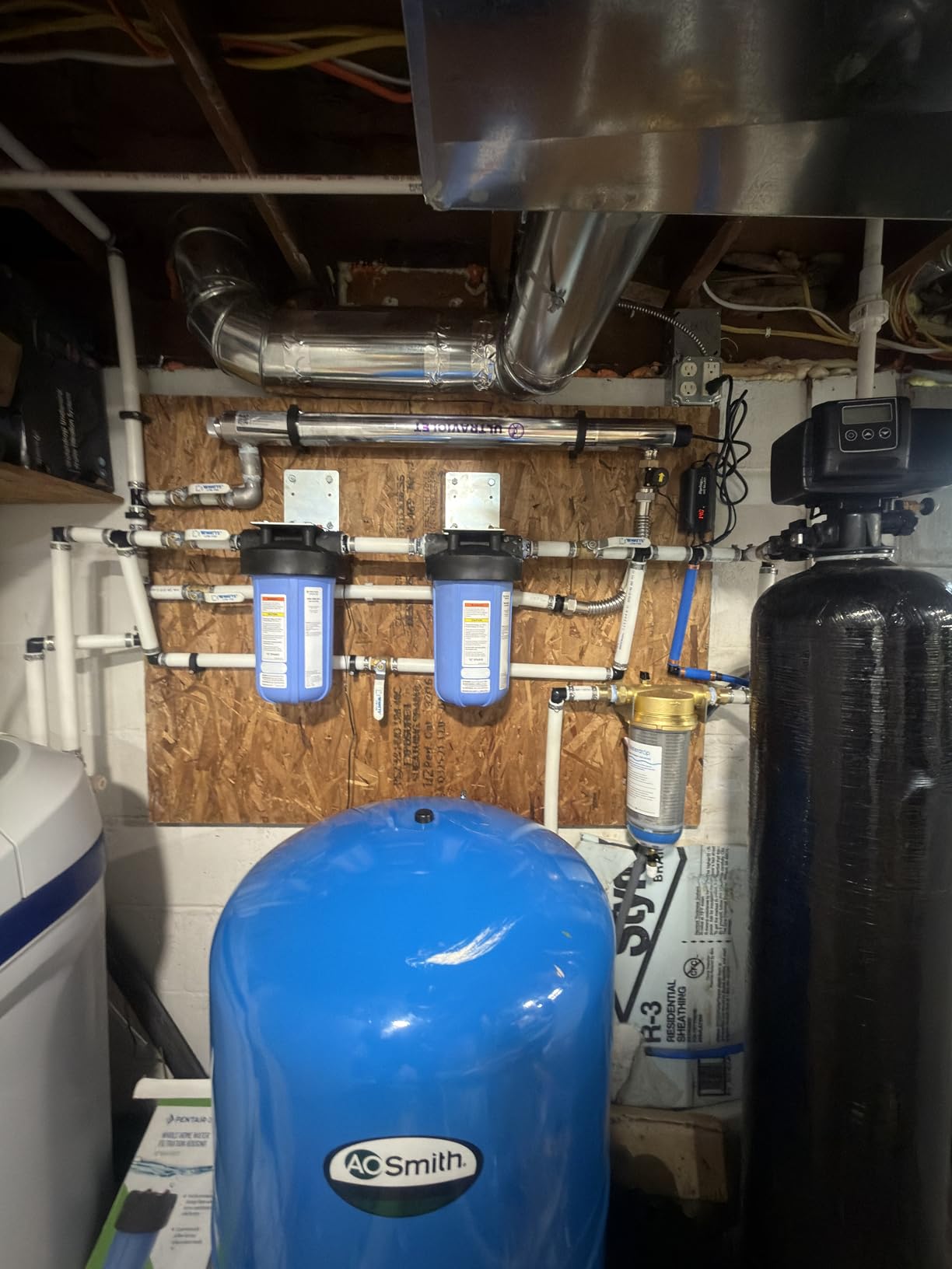 Pentair OMNIFilter Whole Home 10-Inch Heavy Duty Big Blue Housing | Pressure Relief Button, 1-Inch NPT Connection, Includes Wrench and Mounting Bracket; Cartridge Sold Separately, Cold Water customer photo 2