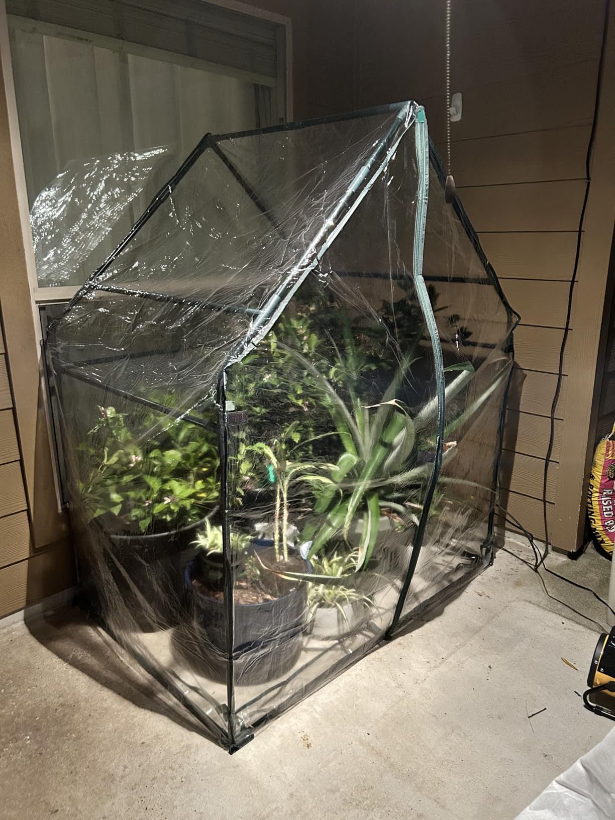 Gardzen Mini Greenhouse, Portable Cold Frame Green House Indoor Outdoor, Small Greenhouse for Seed Starting & Plant Protection, 71.7