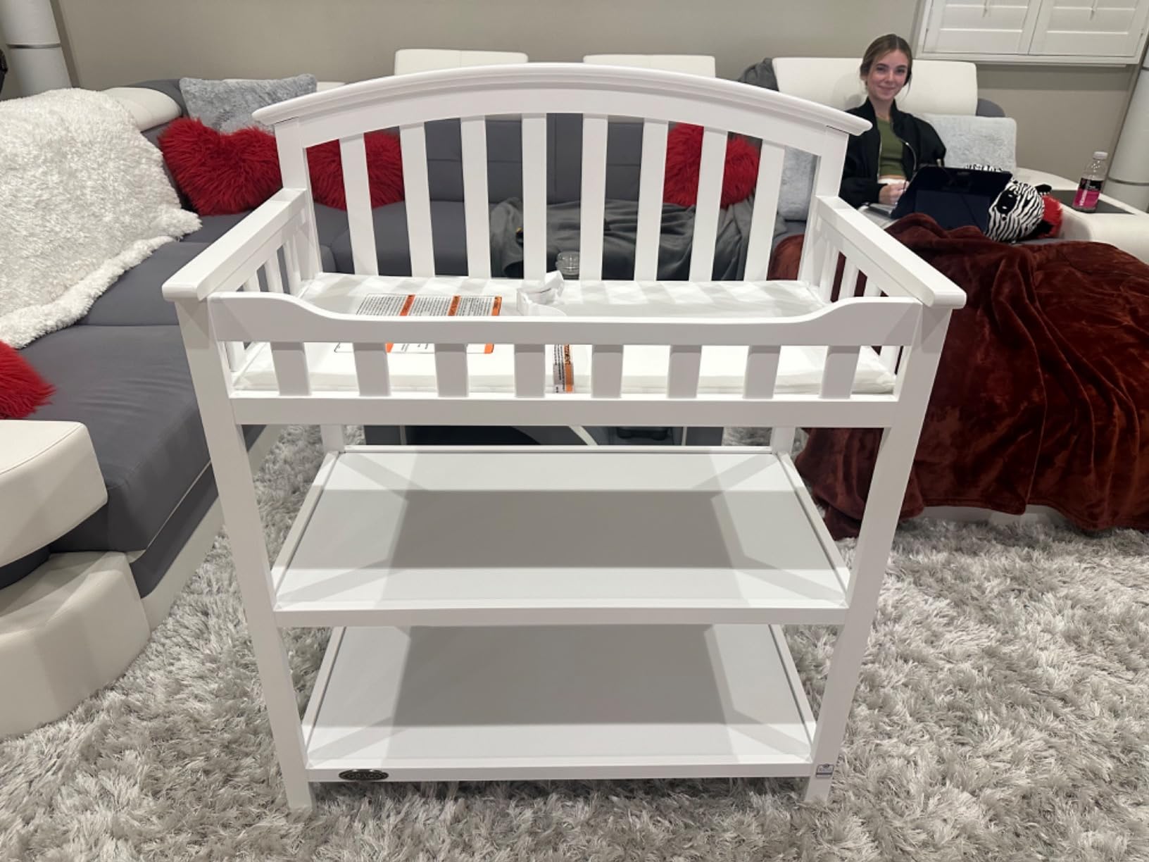 Graco Changing Table with Water-Resistant Pad, Driftwood, GREENGUARD Gold Certified customer photo 2