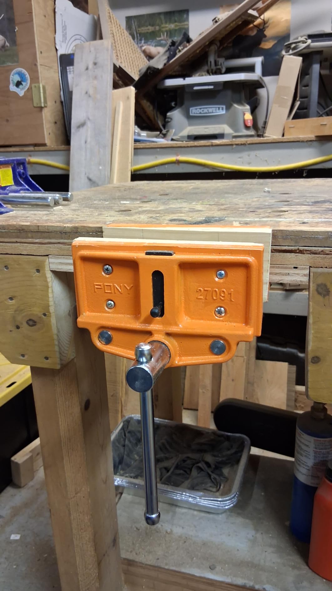 Pony Jorgensen 27091 Medium Duty Woodworker's Vise, Orange, Grey, 9-Inch By 7-Inch customer photo 2