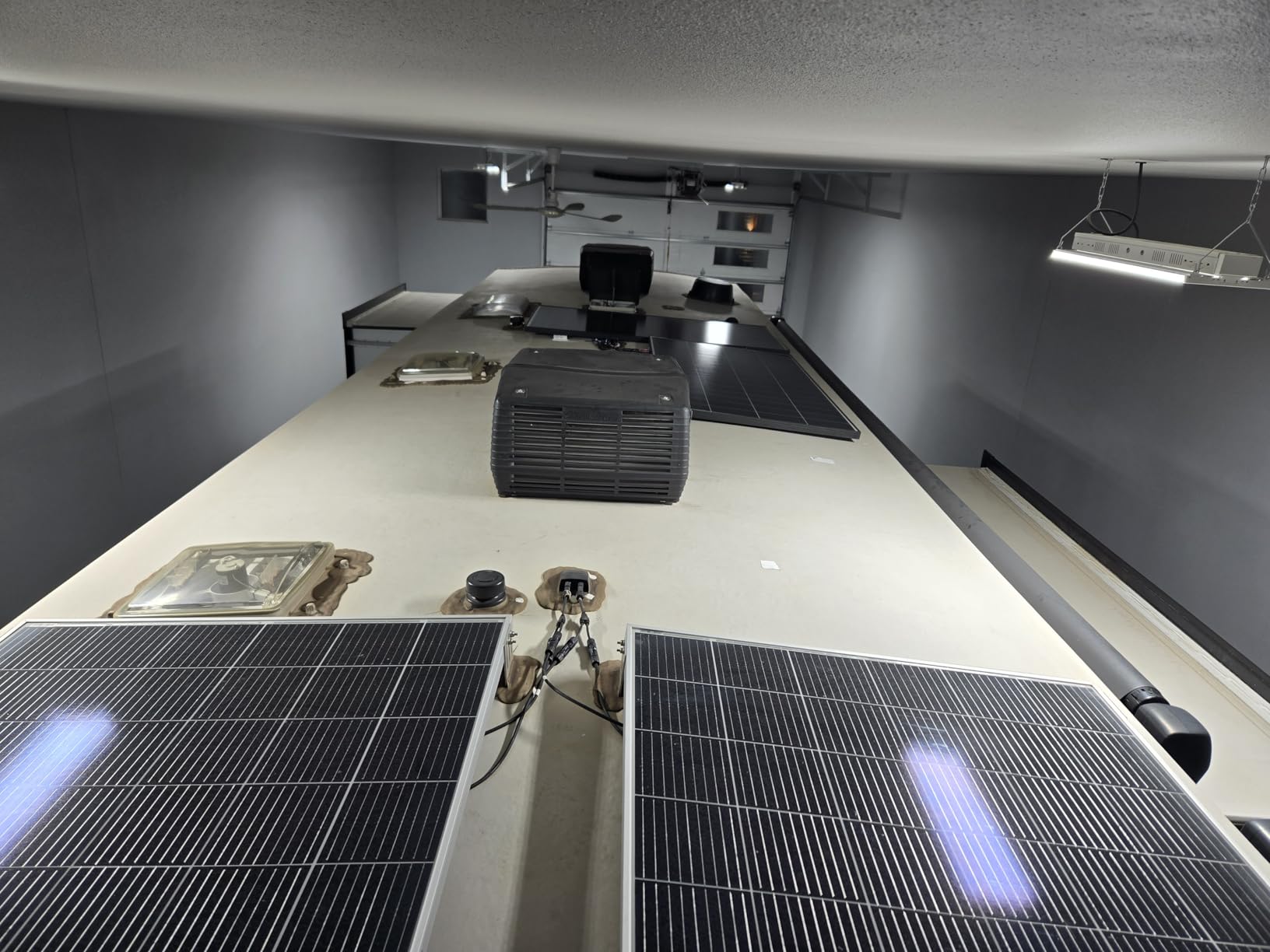Renogy Solar Panels 2PCS 320 Watt Solar Panel 18BB N-Type Solar Panel 12 24 Volts Monocrystalline On/Off Grid Solar Setup 640W Over 400 Watt Solar Panels 25% Cell Efficiency for Homes Rooftop RV Boat customer photo 2