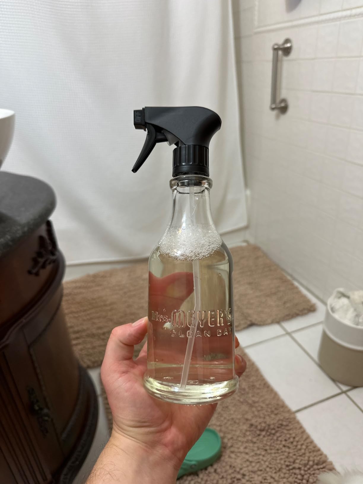 MRS. MEYER'S CLEAN DAY Cleaner Dispenser + Concentrate Kit, Lemon Verbena | Starter Kit, Multi-Surface, 1 Glass Dispenser (16 fl oz) and 2 Concentrated Refills (2 fl oz each), Makes 32 fl oz Total customer photo 2