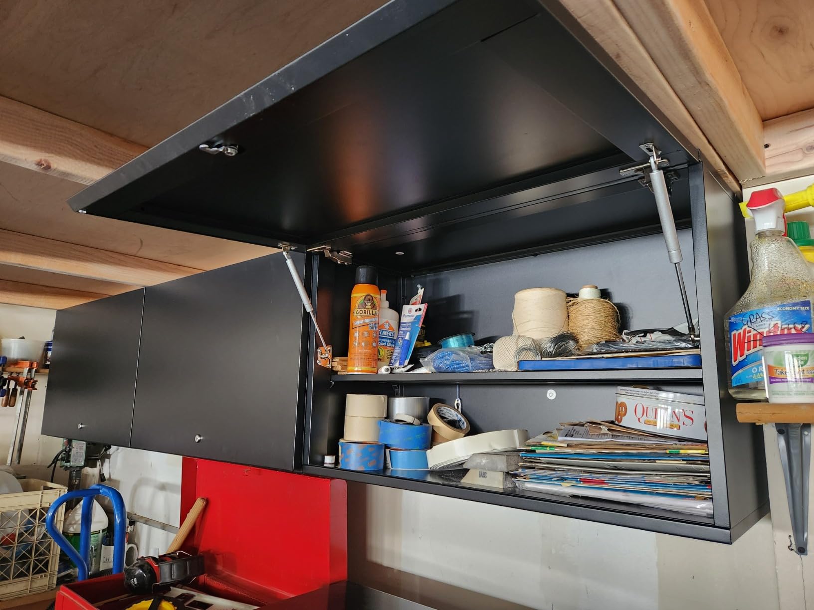 Garage Wall Cabinet, Metal Tool Cabinet with Lock&Adjustable Shelf | 20