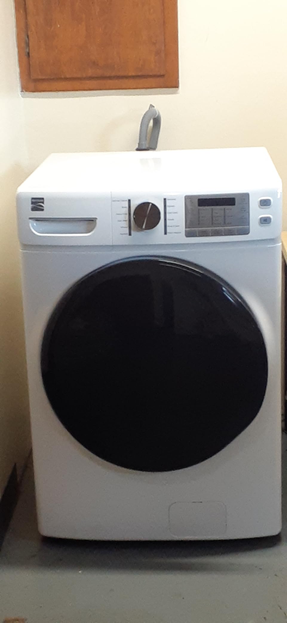Kenmore 4.5 cu. ft. Front Load Washer with Stain Removing Steam Treatment - Reduce Laundry Time with Accela Wash - LED - ENERGY STAR Certified - Metallic Silver customer photo 2