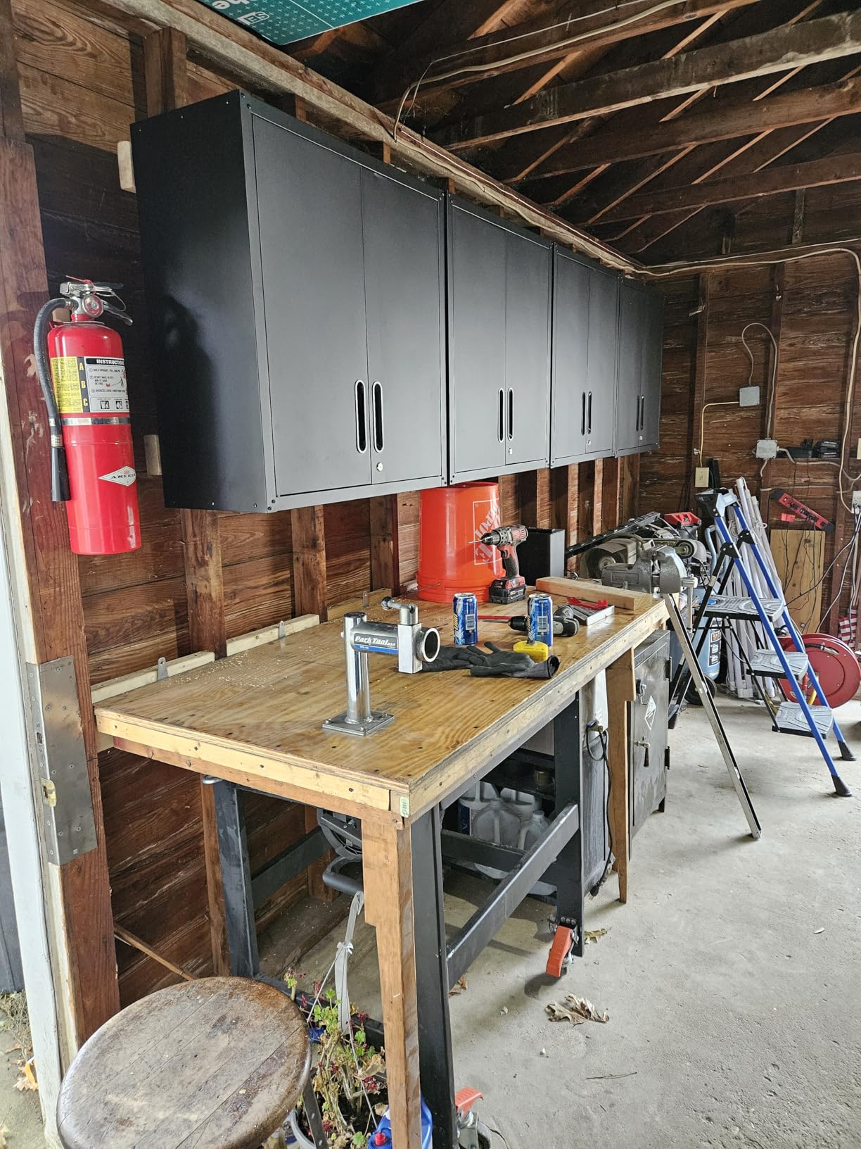 Metal Storage Cabinet for Garage, Tool Cabinet, Utility Cabinet | Wall Mounted, Hanging Tool Cabinet, Lockable, 2 Doors, Adjustable Shelves, Assembly Required, Black & Grey customer photo 1