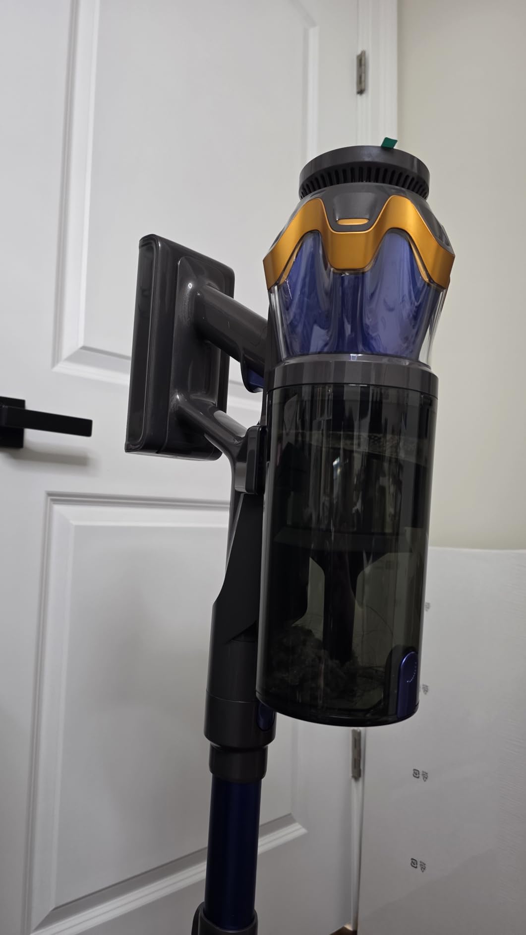 Cordless Vacuum Cleaner, Upgraded 650W 55KPA 70Mins Cordless Stick Vacuum Cleaner with Self-Standing and Touch Screen, Anti-tangle Wireless Vacuum, Vacuum Cleaners for Home/Pet Hair/Carpets/Floors customer photo 2