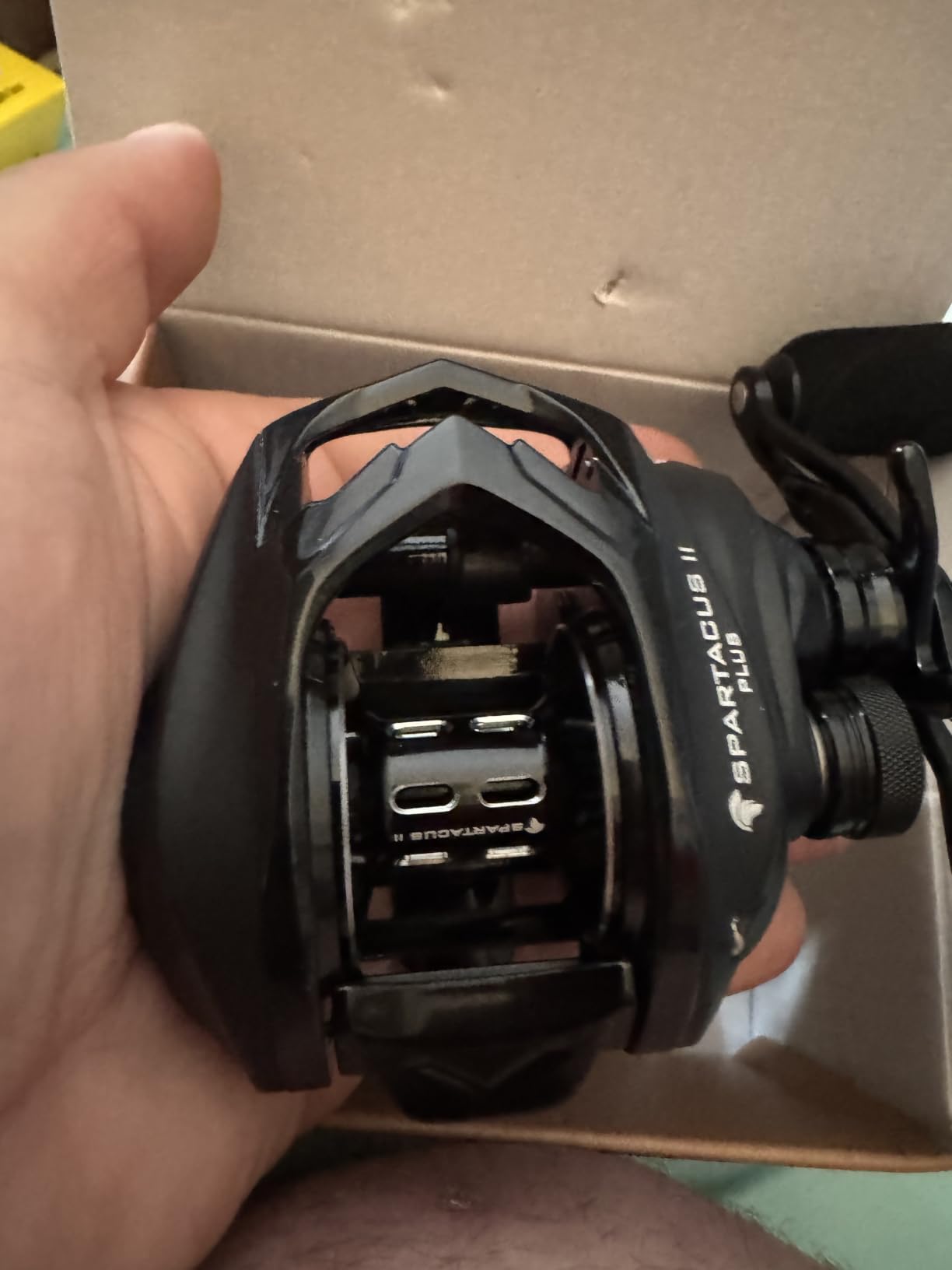 KastKing Spartacus II Plus Baitcasting Fishing Reels with 8.0:1 Gear Ratio | Max Drag: 17.6 lb, 7+1 MaxiDur Double-Shielded BB, Ultralight 6 oz, Nylitech Frame, DualBalance Magnetic Braking System customer photo 2